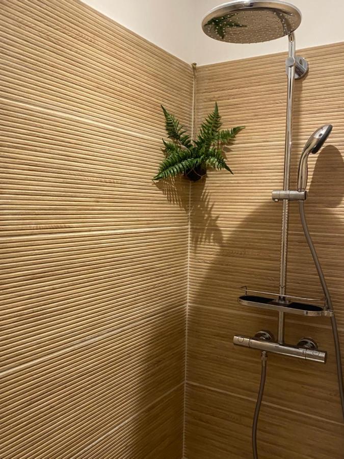 Petit Nid Douillet En Luberon Avec Spa Ansouis Exteriör bild