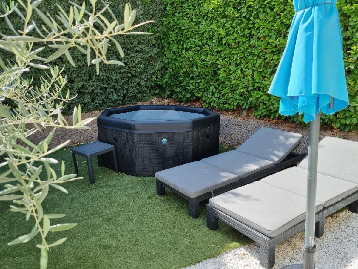 Petit Nid Douillet En Luberon Avec Spa Ansouis Exteriör bild