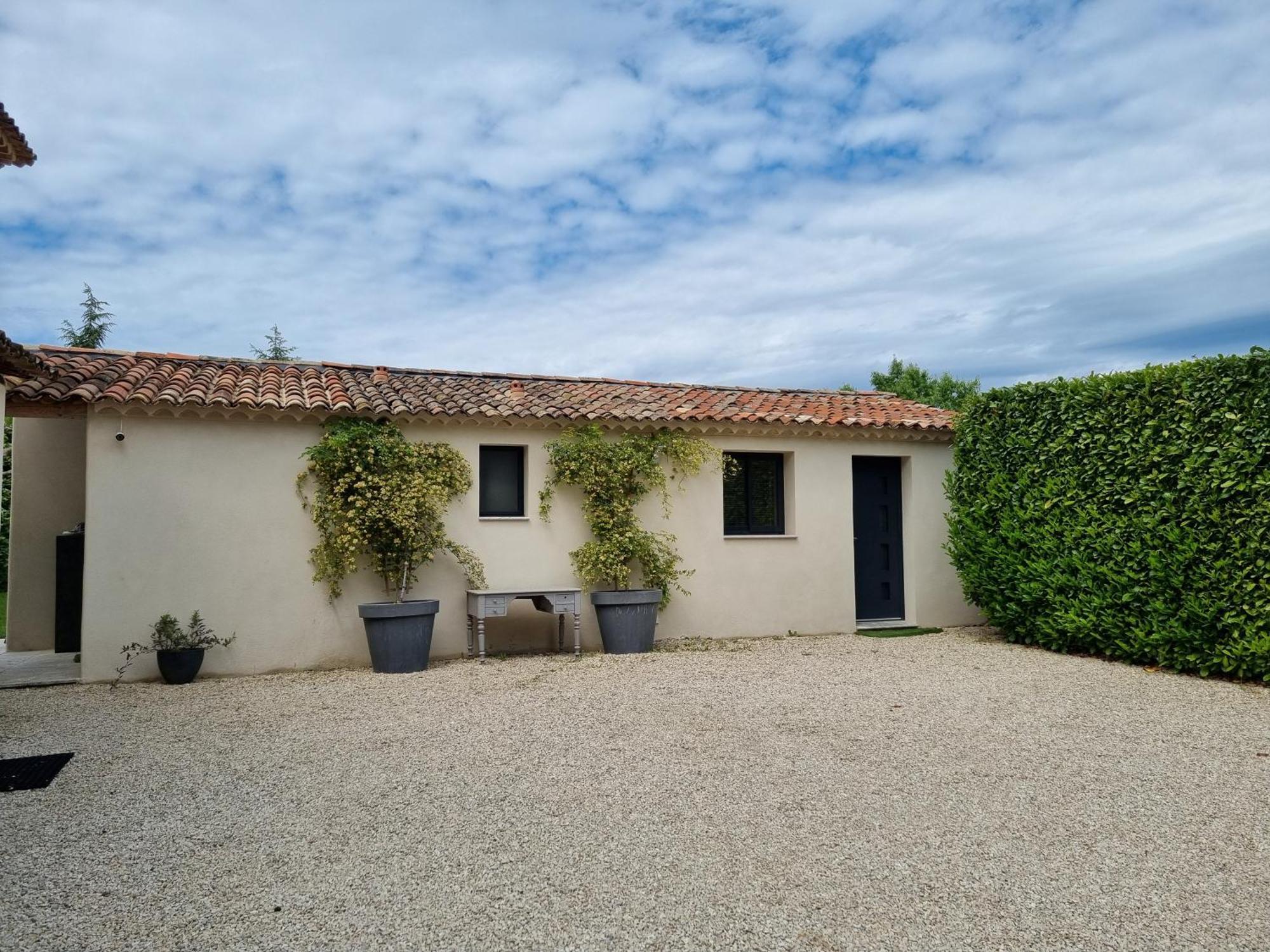 Petit Nid Douillet En Luberon Avec Spa Ansouis Exteriör bild
